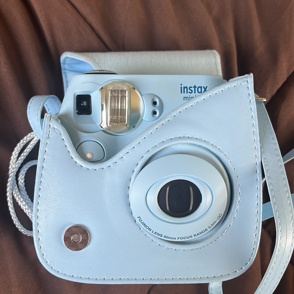 polaroid camera